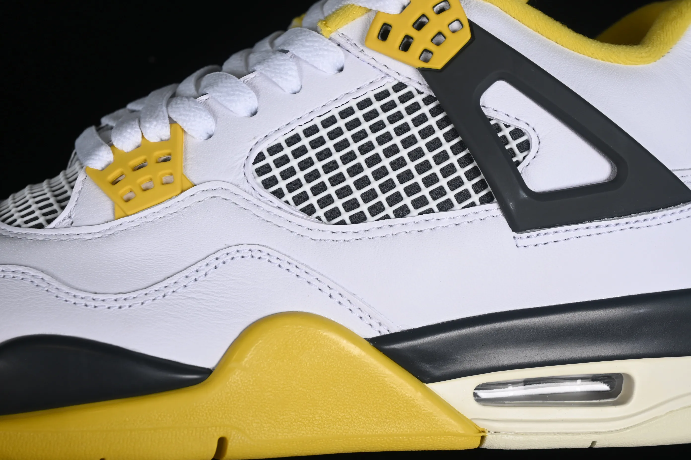 All categories Air Jordan Jordan series basketball shoes Air Jordan 4 OG version Air Jordan 4 Retro "Vivid Sulfur" AJ4 Joe 4 White Thunder AQ9129-101